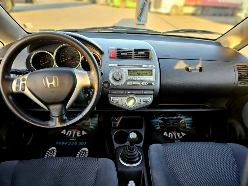 Honda Jazz 1.4/// ГАЗОВ ИНЖЕКЦИОН///РЕГИСТРИРАНА///ПАРКТРОНИК, снимка 13 - Автомобили и джипове - 48784705