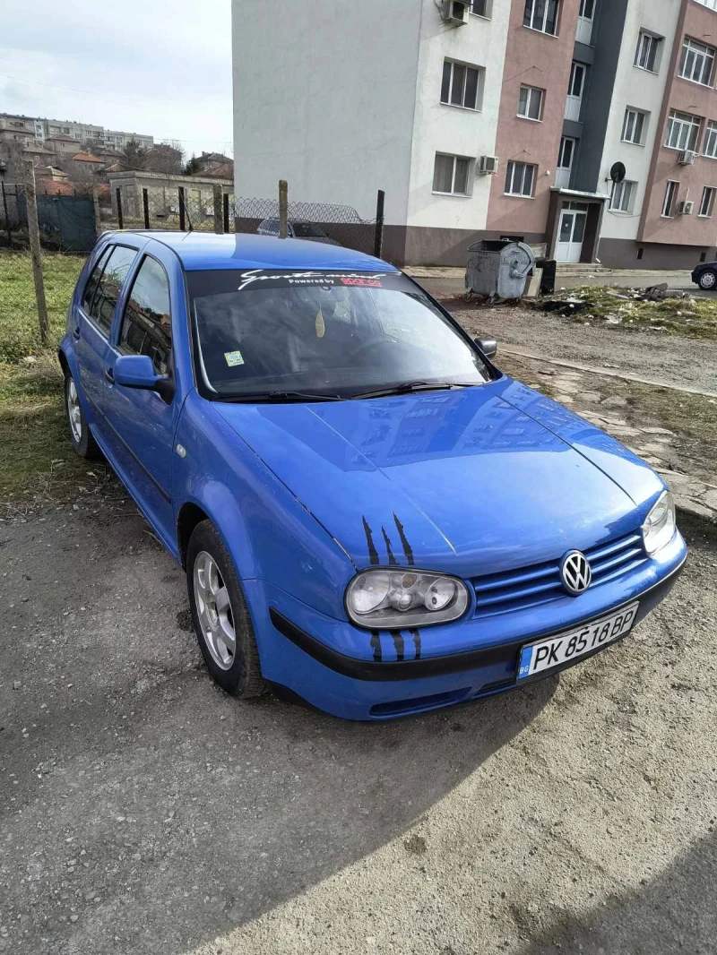 VW Golf, снимка 2 - Автомобили и джипове - 48895674