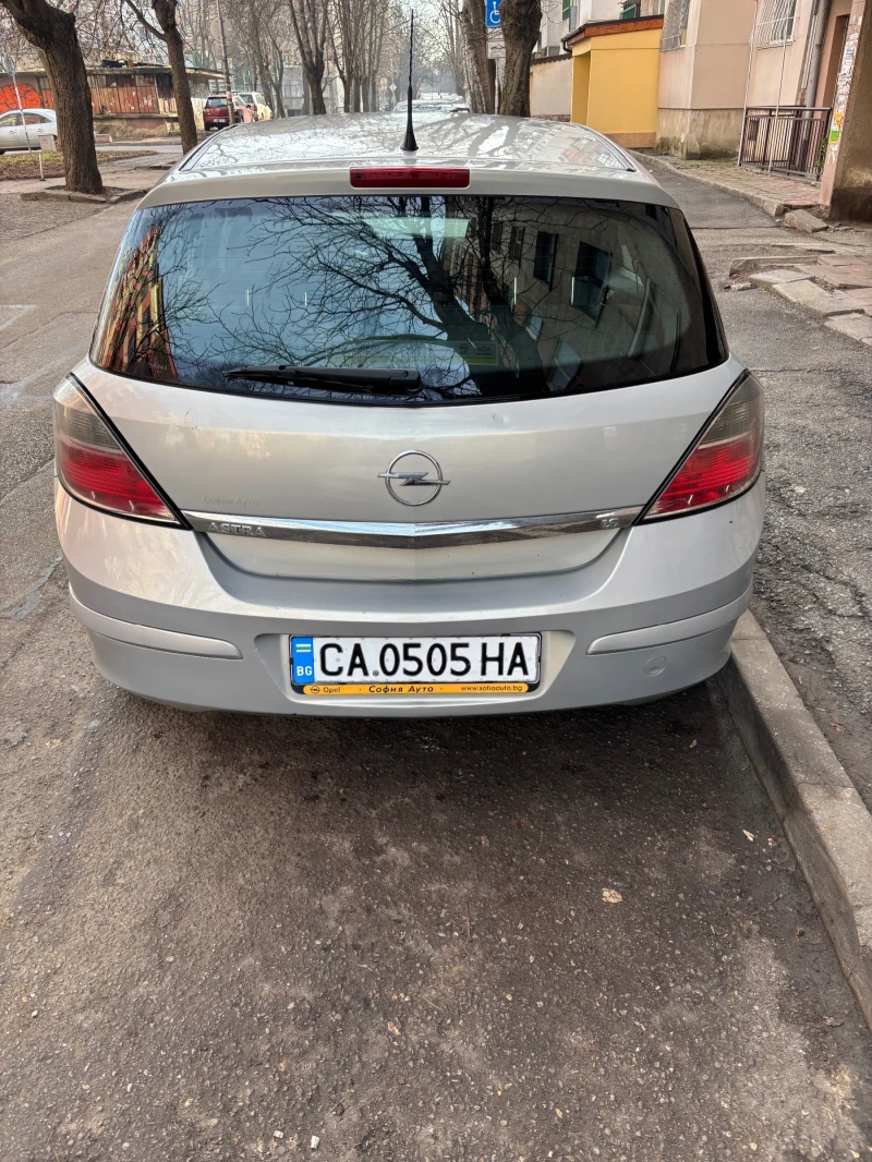 Opel Astra 1.6 бензин-газ, снимка 2 - Автомобили и джипове - 48907062