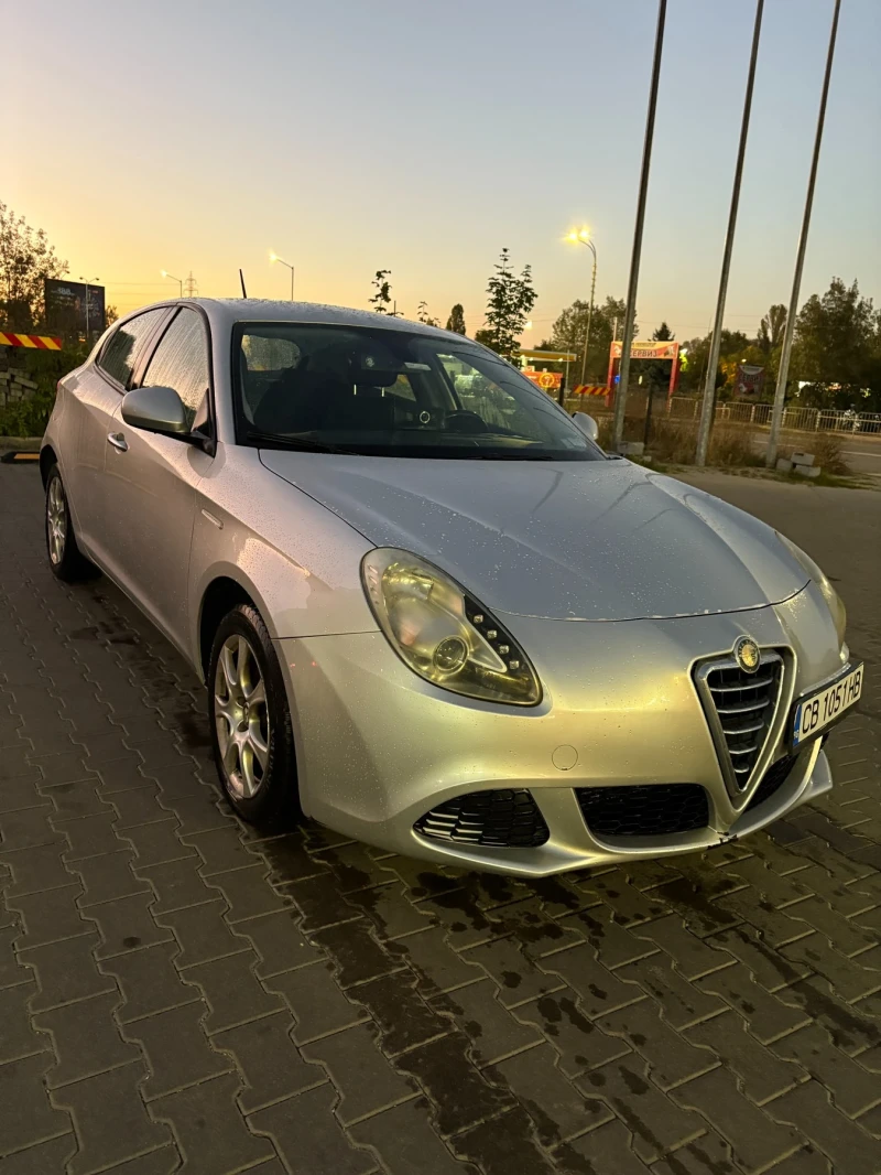 Alfa Romeo Giulietta 1.6jtdm, снимка 3 - Автомобили и джипове - 49320000