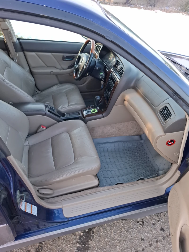 Subaru Outback, снимка 7 - Автомобили и джипове - 49291570