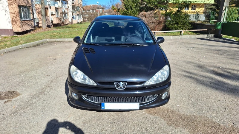 Peugeot 206, снимка 3 - Автомобили и джипове - 49413571