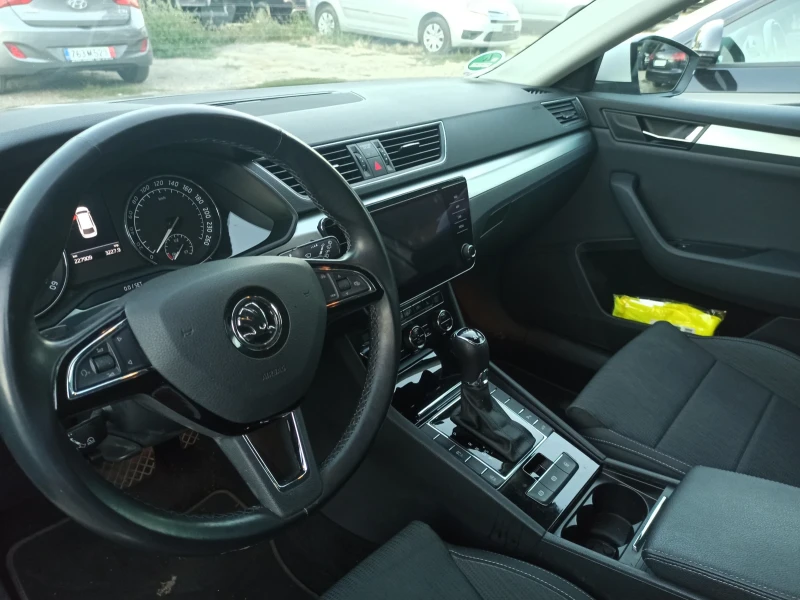 Skoda Superb 190к.с 4х4, FACELIFT , снимка 6 - Автомобили и джипове - 51537437