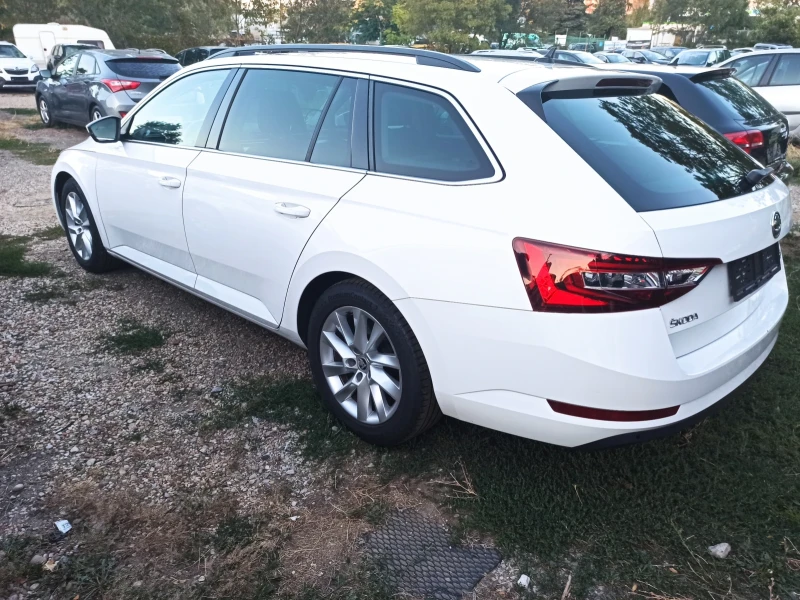 Skoda Superb 190к.с 4х4, FACELIFT , снимка 5 - Автомобили и джипове - 51537437