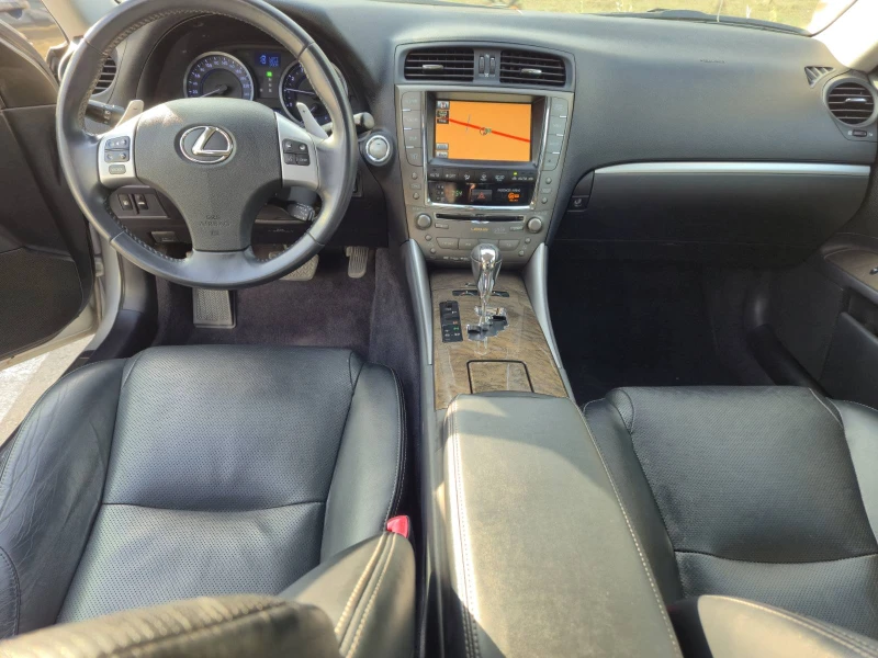Lexus IS 250 Luxury, снимка 5 - Автомобили и джипове - 52392223