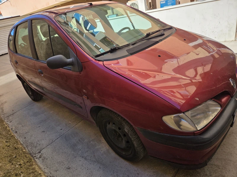 Renault Scenic 1.6e, снимка 7 - Автомобили и джипове - 52192724
