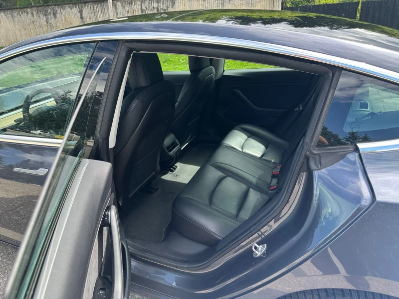 Tesla Model 3 SR Plus, снимка 2 - Автомобили и джипове - 52311436