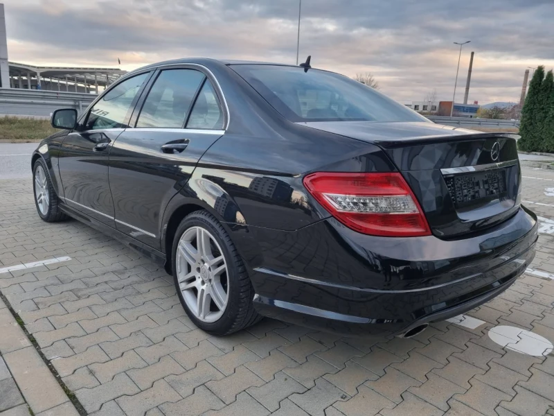 Mercedes-Benz C 320 Cdi AMG, снимка 6 - Автомобили и джипове - 52634346