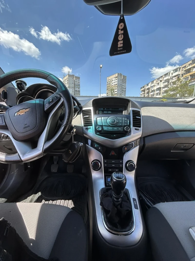 Chevrolet Cruze 2.0, снимка 8 - Автомобили и джипове - 52727161