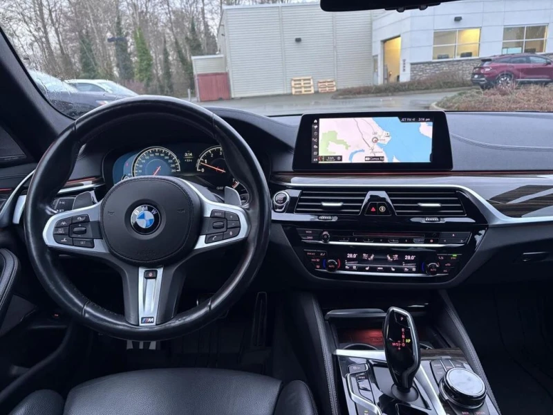 BMW 540 * Leather Interior Navigation System * CARFAX * БЕ, снимка 15 - Автомобили и джипове - 52931497
