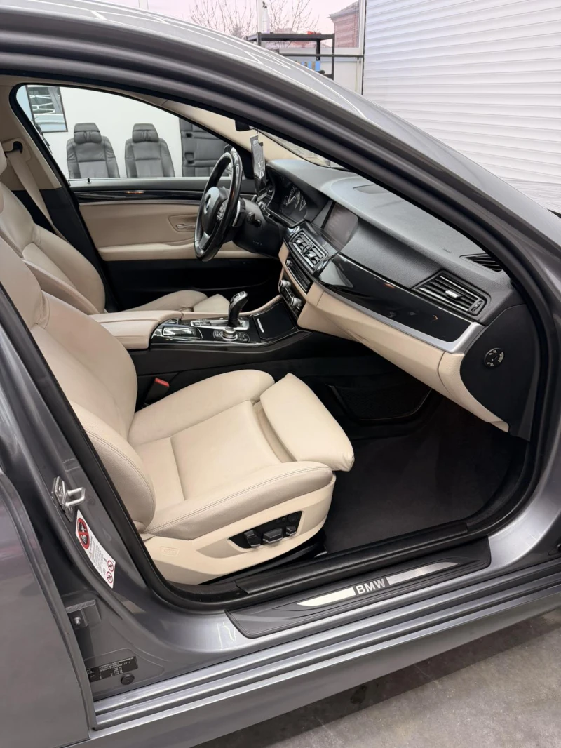 BMW 530 XDrive, снимка 12 - Автомобили и джипове - 53155957