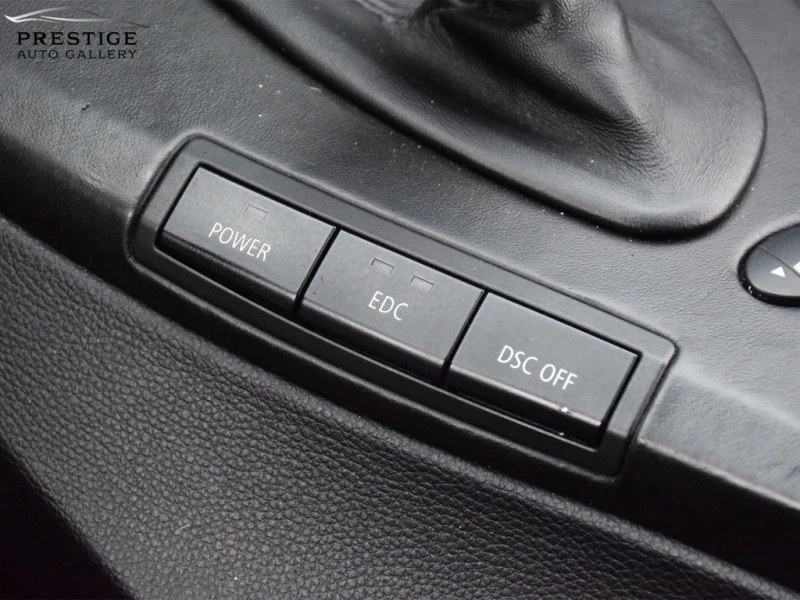 BMW M3 CARBON ROOF* Keyless* Червена кожа* Отлично състоя, снимка 15 - Автомобили и джипове - 53187474