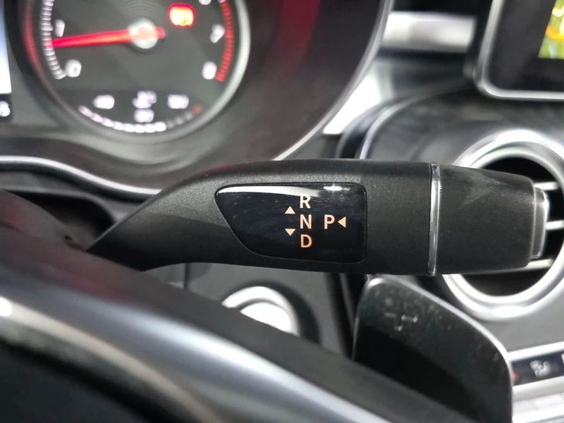 Mercedes-Benz C 200 AMG Line| HEAD UP| PANO| CAM  | Mobile.bg � ����������� 9