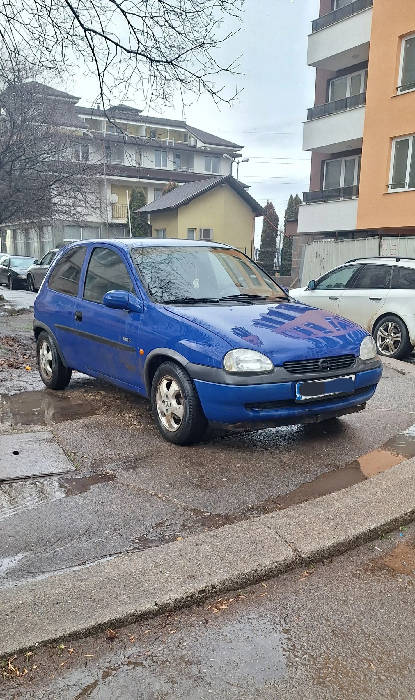 Opel Corsa 1, 2 16v газов инжекцион климатик , снимка 1