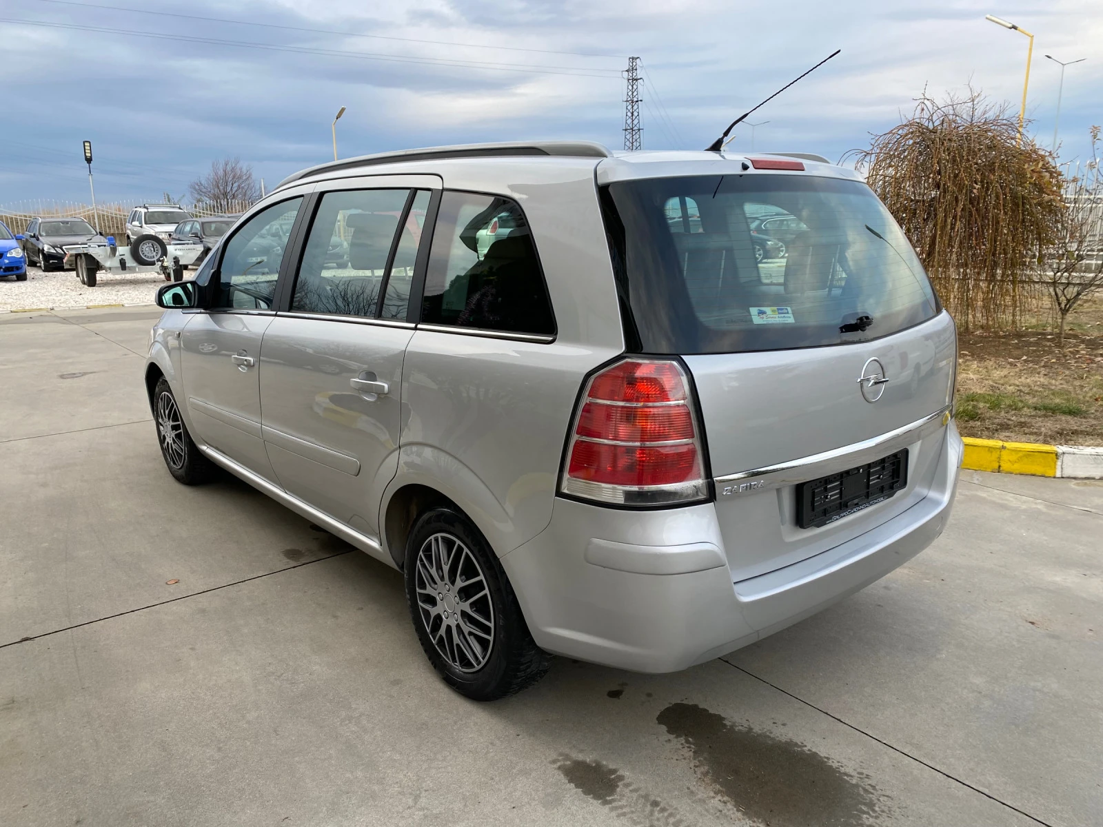 Opel Zafira 1.6i* 105кс* КОЖА* ИТАЛИЯ*  - изображение 3