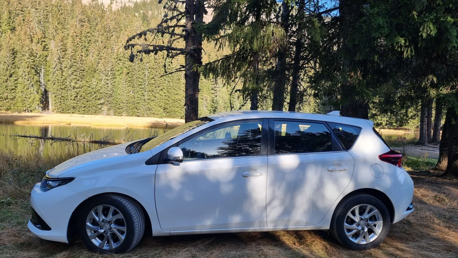 Toyota Auris 1.2 Ti - изображение 4