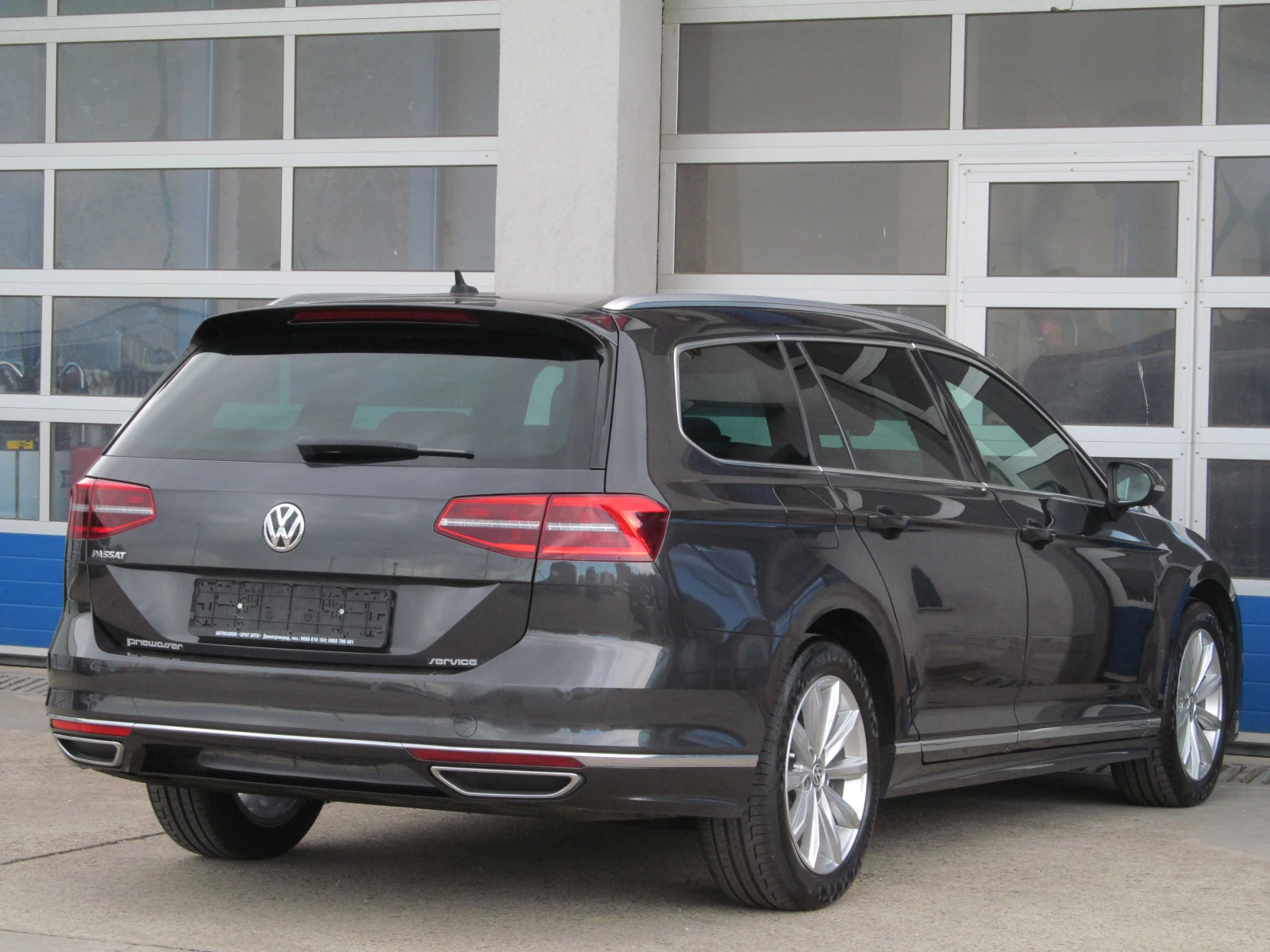 VW Passat 8 2.0TDI/R-LINE/DSG/ДИГИТАЛ/ - изображение 3