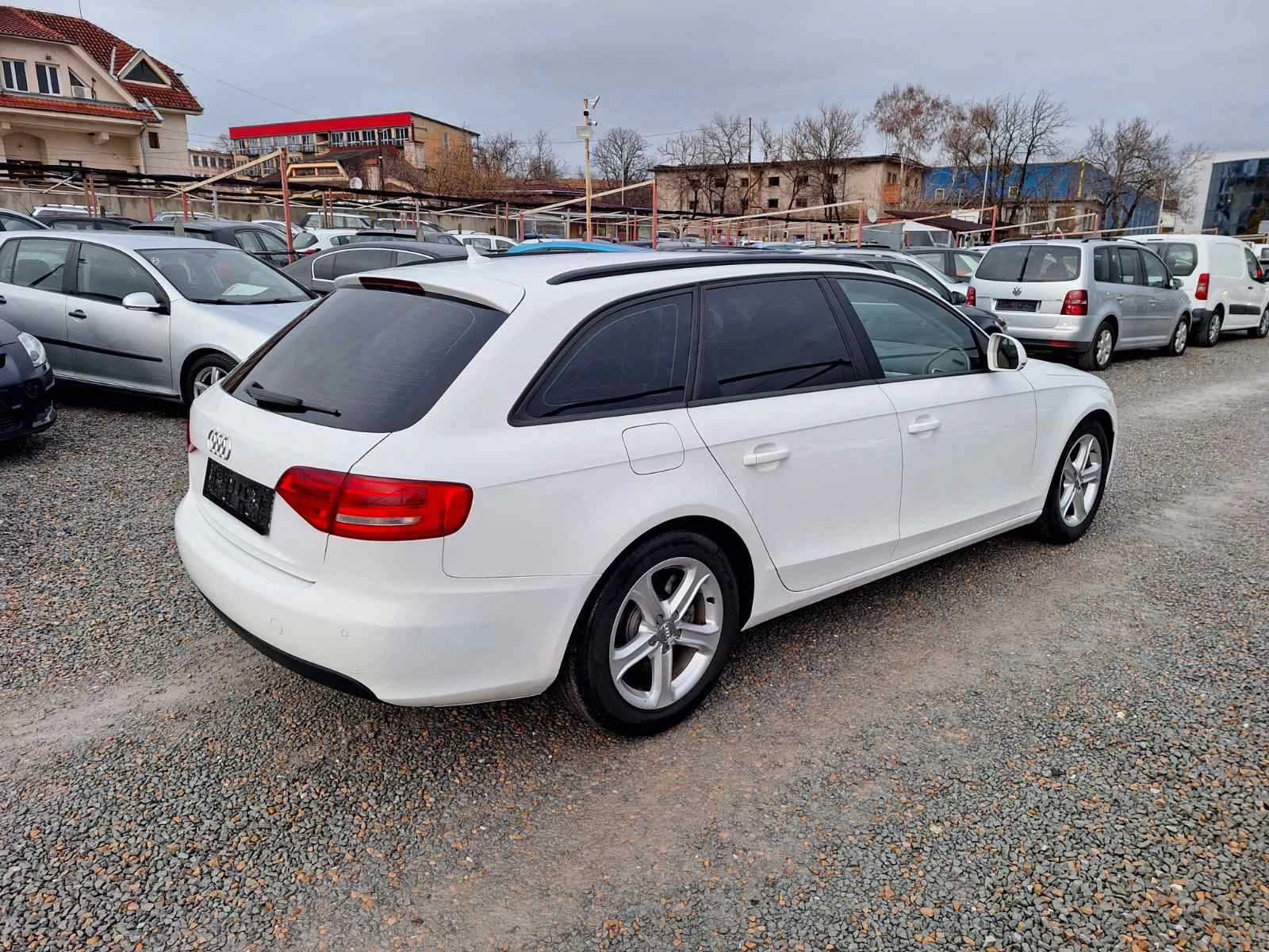 Audi A4 2.0 TDI-143 К.С НАВИГАЦИЯ - изображение 5