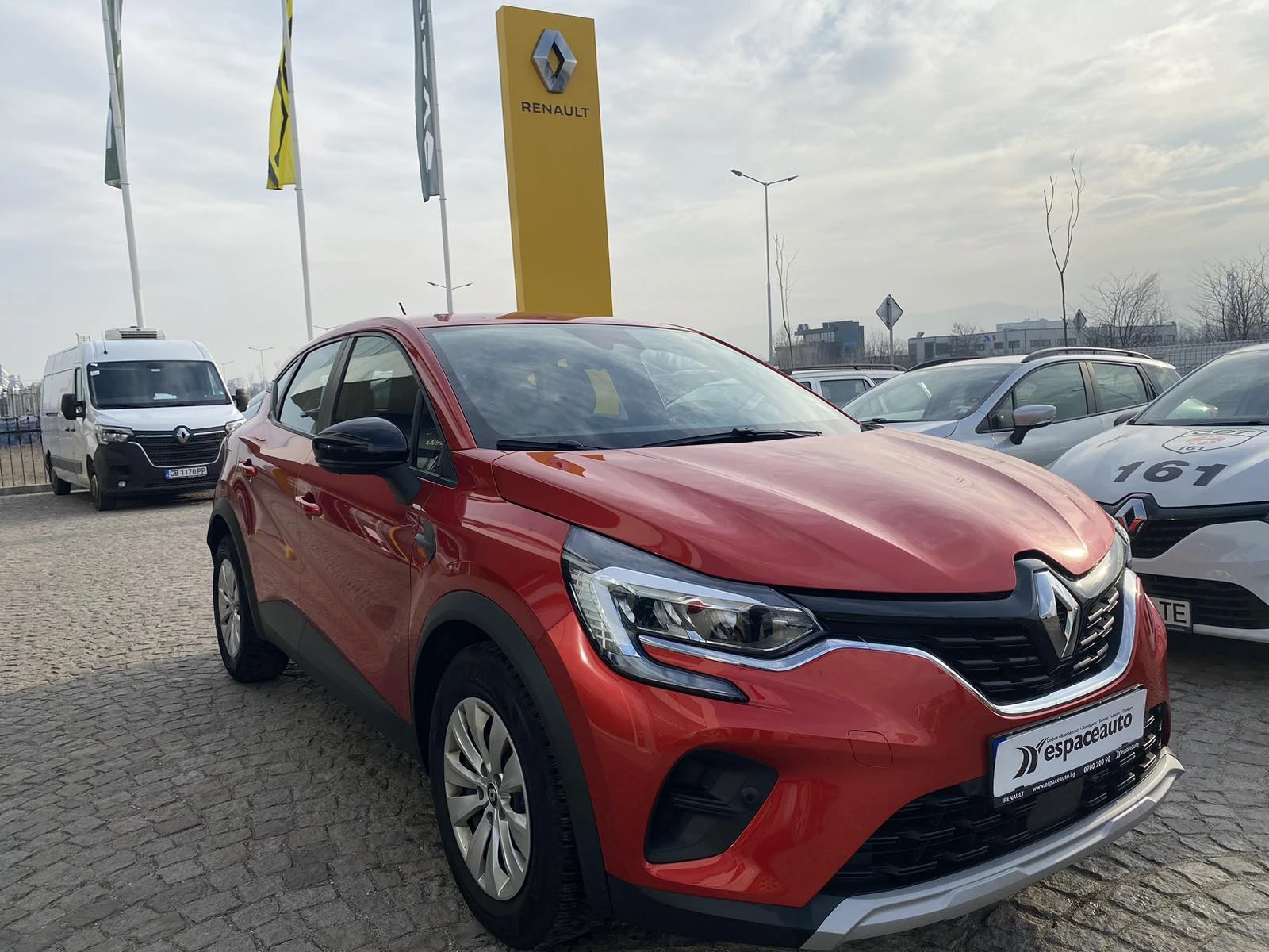 Renault Captur 999Tce 90к.с - изображение 3