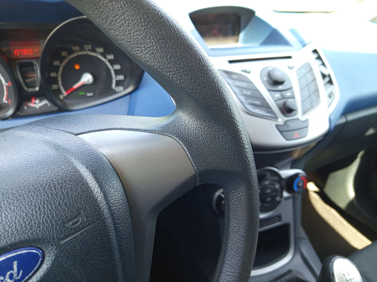 Ford Fiesta  - изображение 8