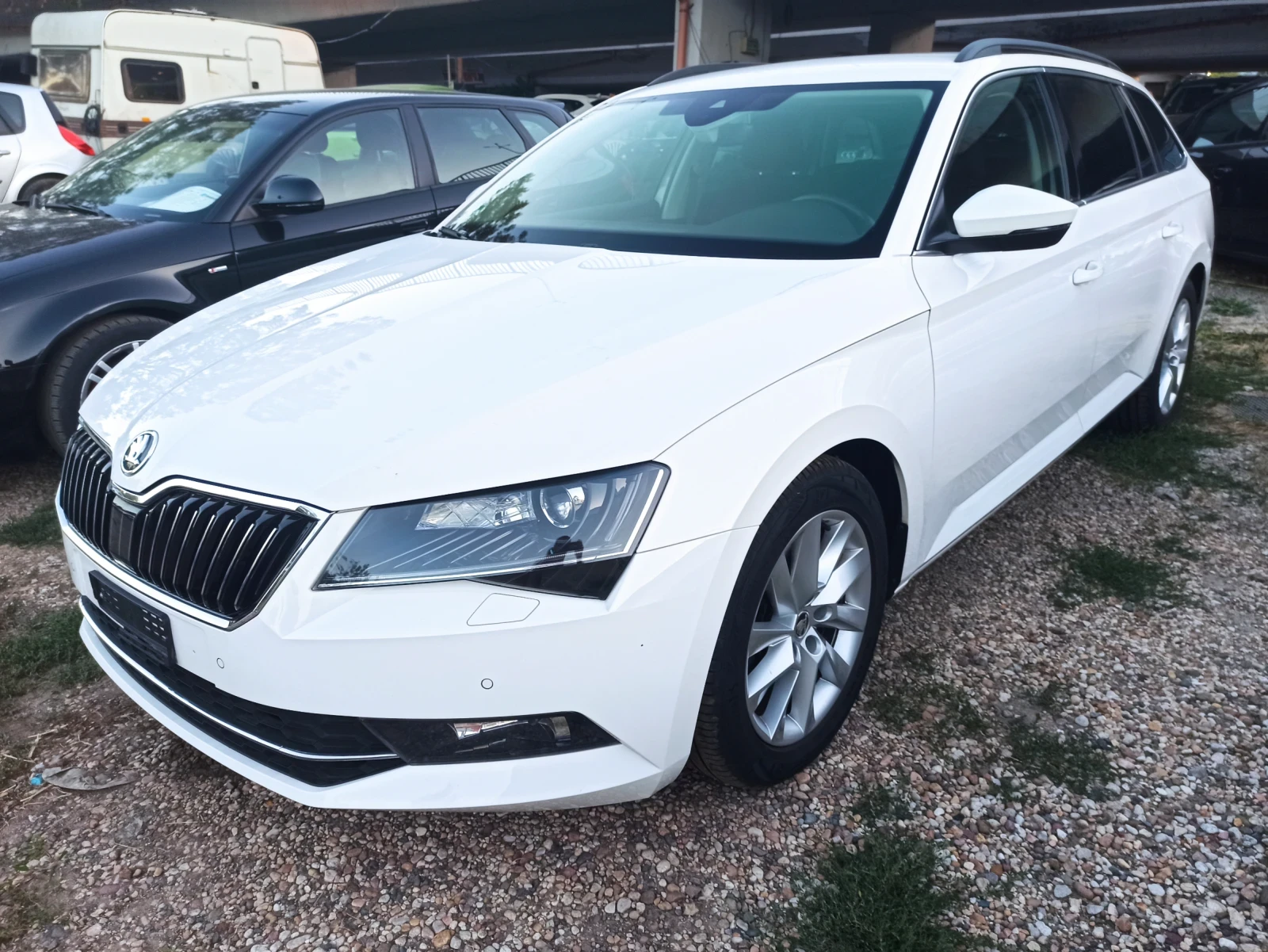 Skoda Superb 190�.� 4�4, FACELIFT  | Mobile.bg � ����������� 1