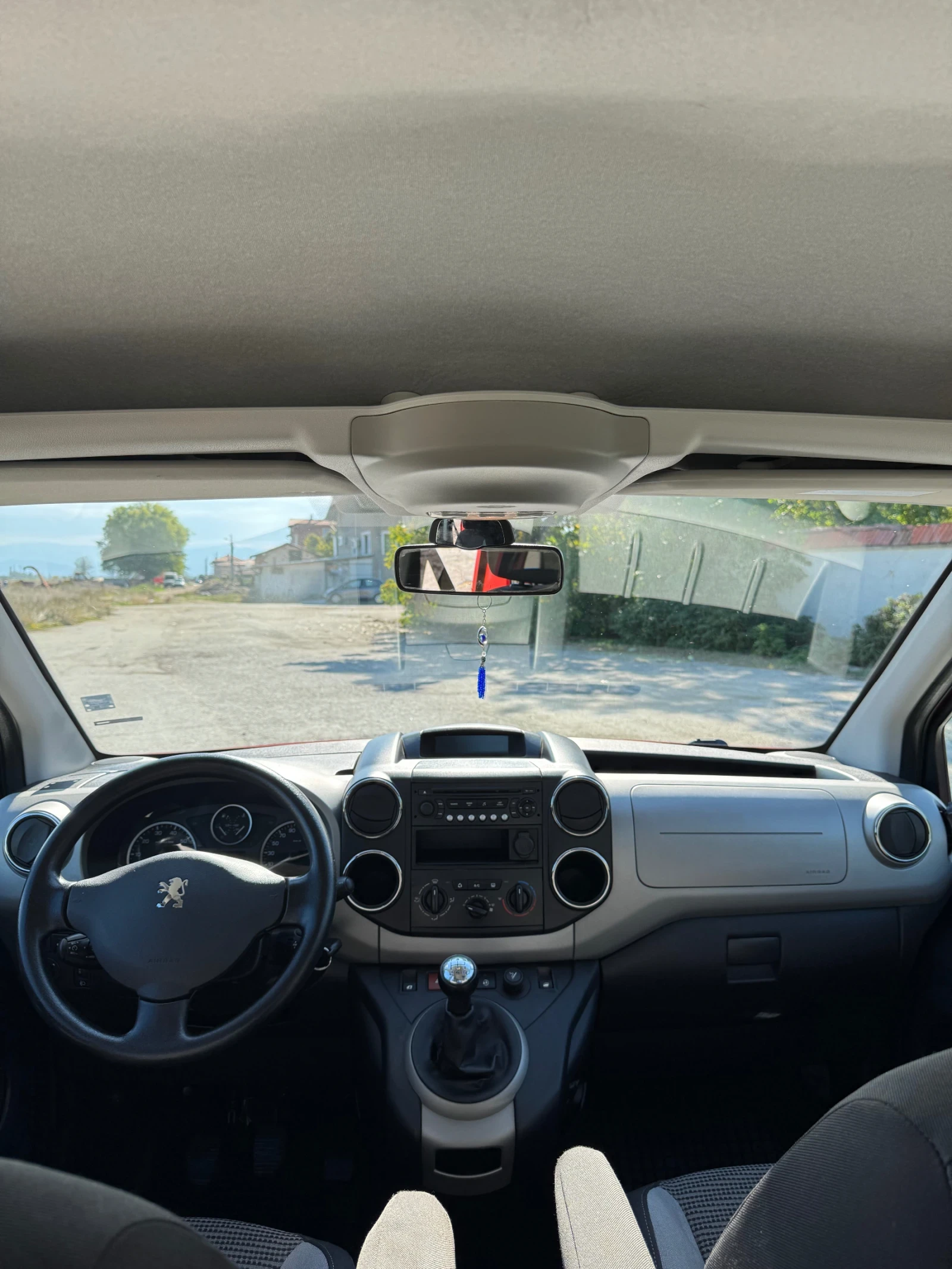 Peugeot Partner  - изображение 9