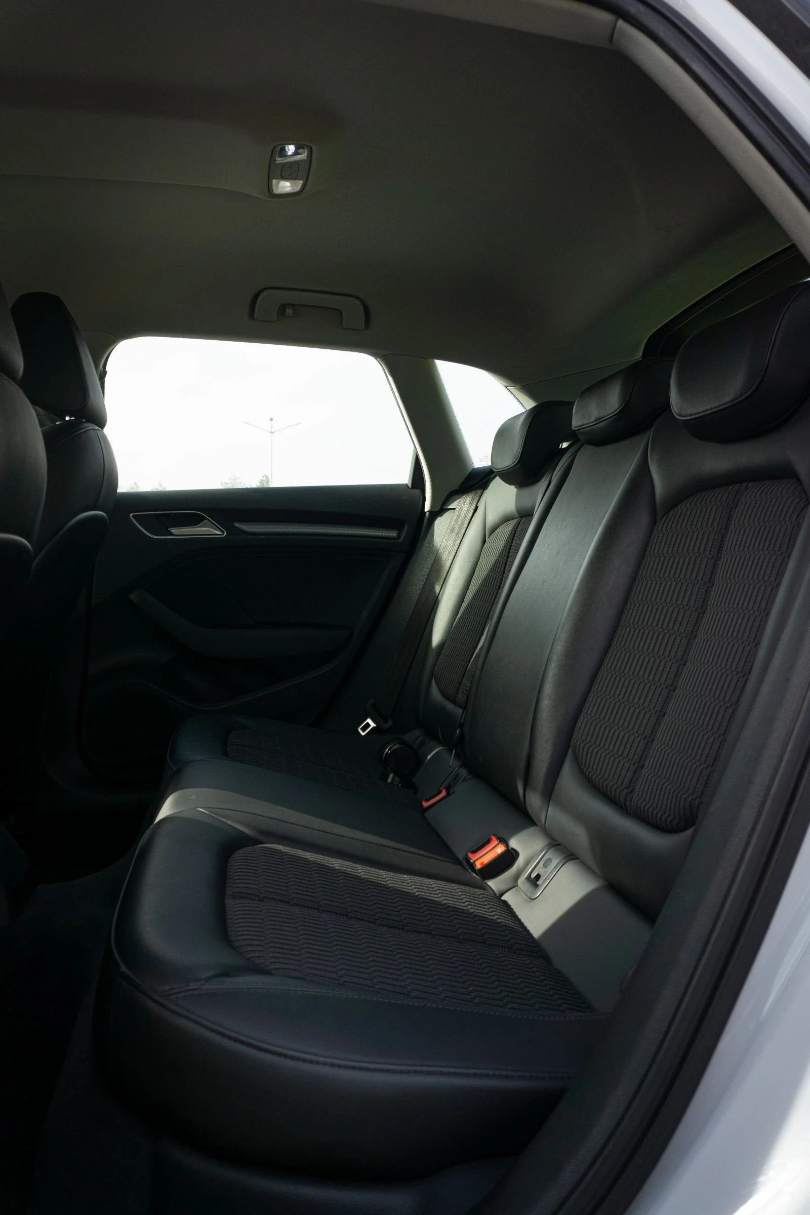 Audi A3 Sportsback 1.6 TDI | Mobile.bg � ����������� 13