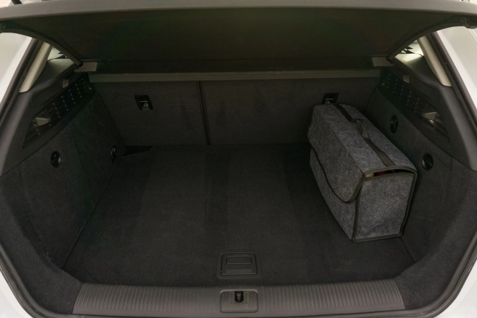 Audi A3 Sportsback 1.6 TDI | Mobile.bg � ����������� 16