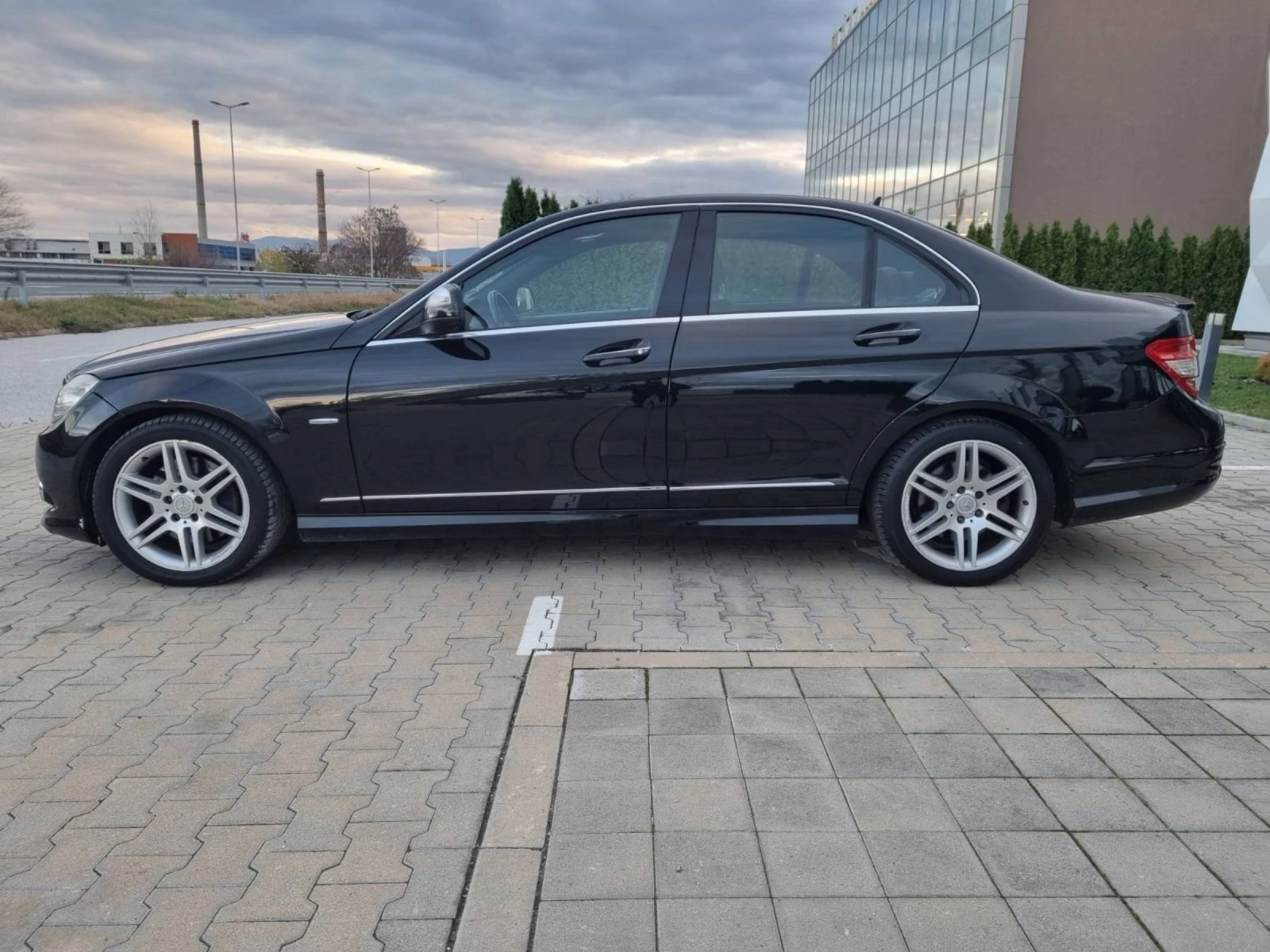 Mercedes-Benz C 320 Cdi AMG - изображение 7