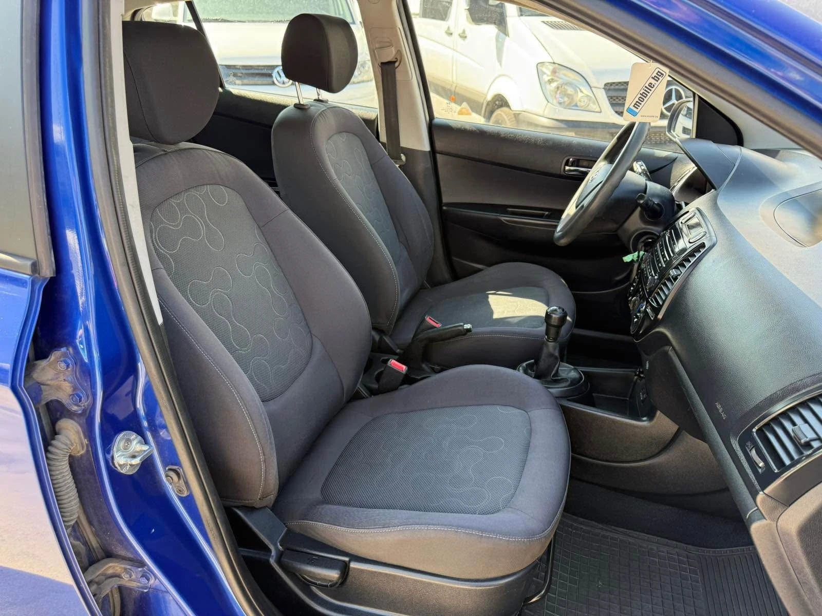 Hyundai I20 1.25 БЕНЗИН КЛИМАТИК - изображение 7