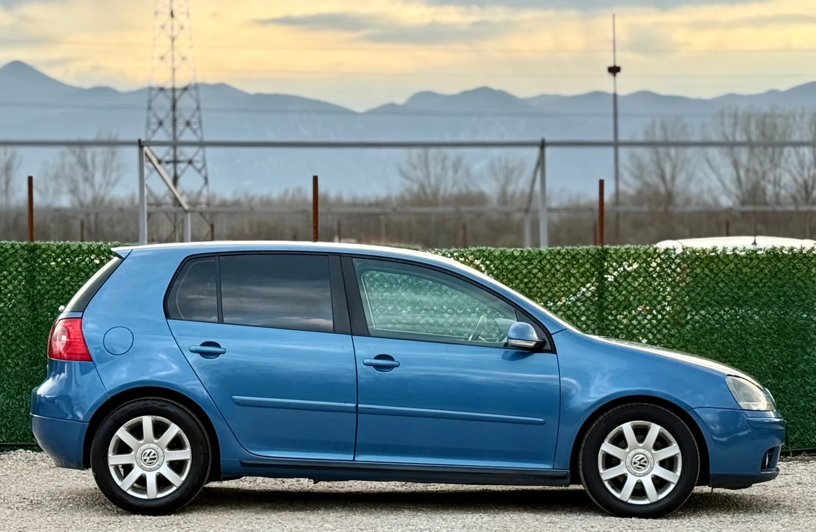 VW Golf 2.0TDi ИТАЛИЯ, снимка 8 - Автомобили и джипове - 53997806