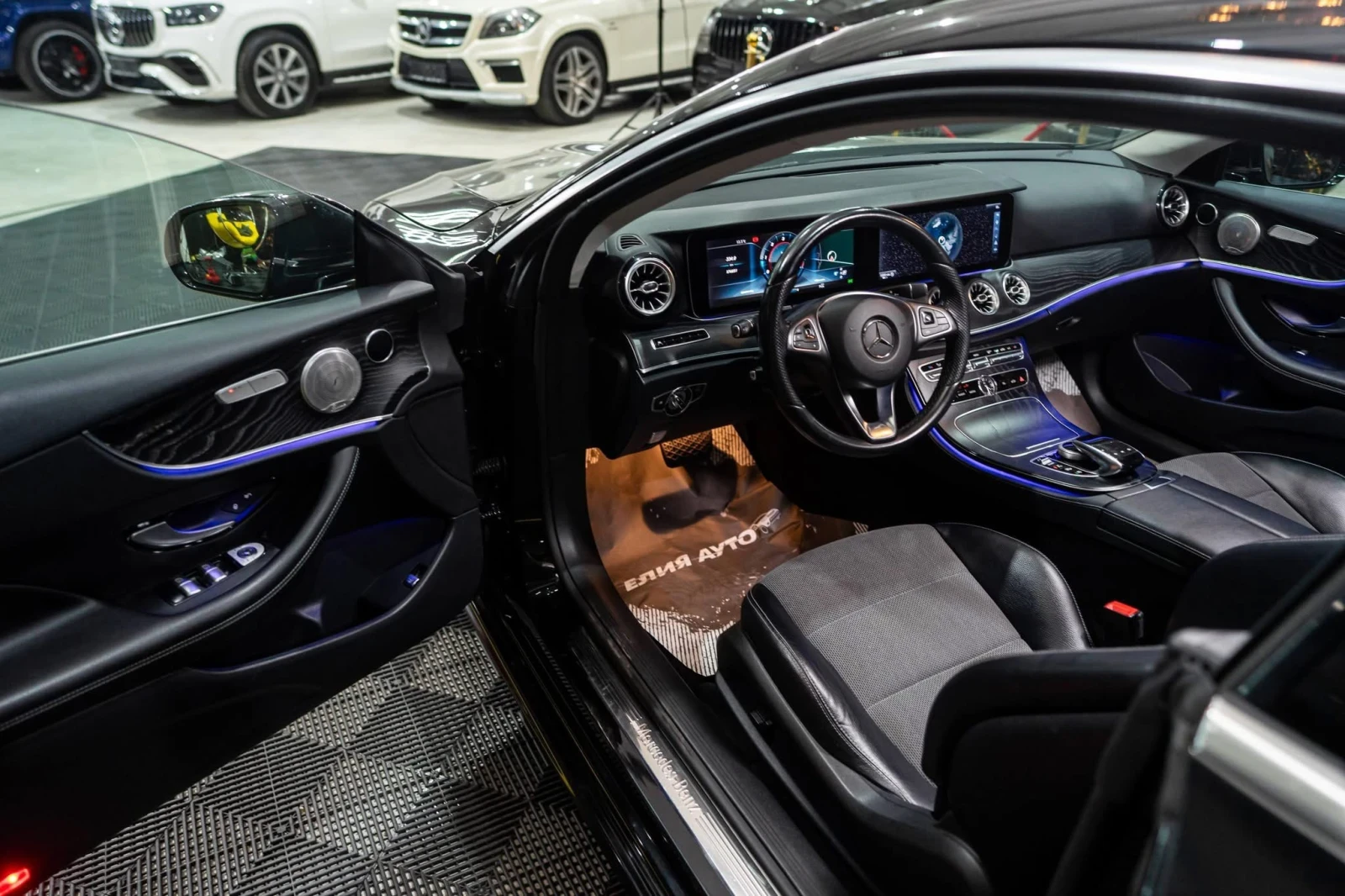 Mercedes-Benz E 220 D COUPE FULL AMG LINE LED BURM NAVI ������ 100% | Mobile.bg � ����������� 11