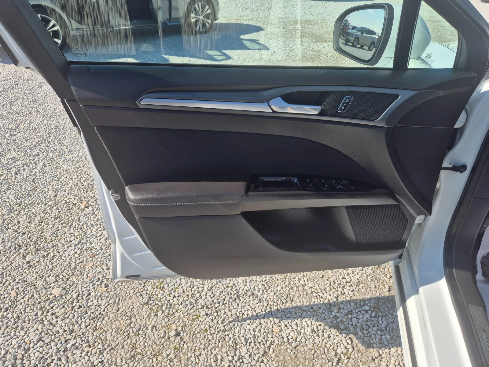 Ford Mondeo 2.0 Tdi 150 k.c. | Mobile.bg � ����������� 9