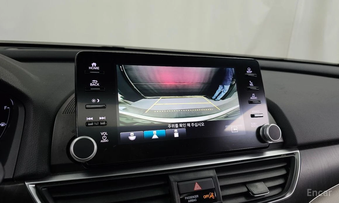 Honda Accord 2.0* HYBRID* ПОДГРЕВ* 360КАМЕРА* LANE* ASSIST* , снимка 10 - Автомобили и джипове - 54196815