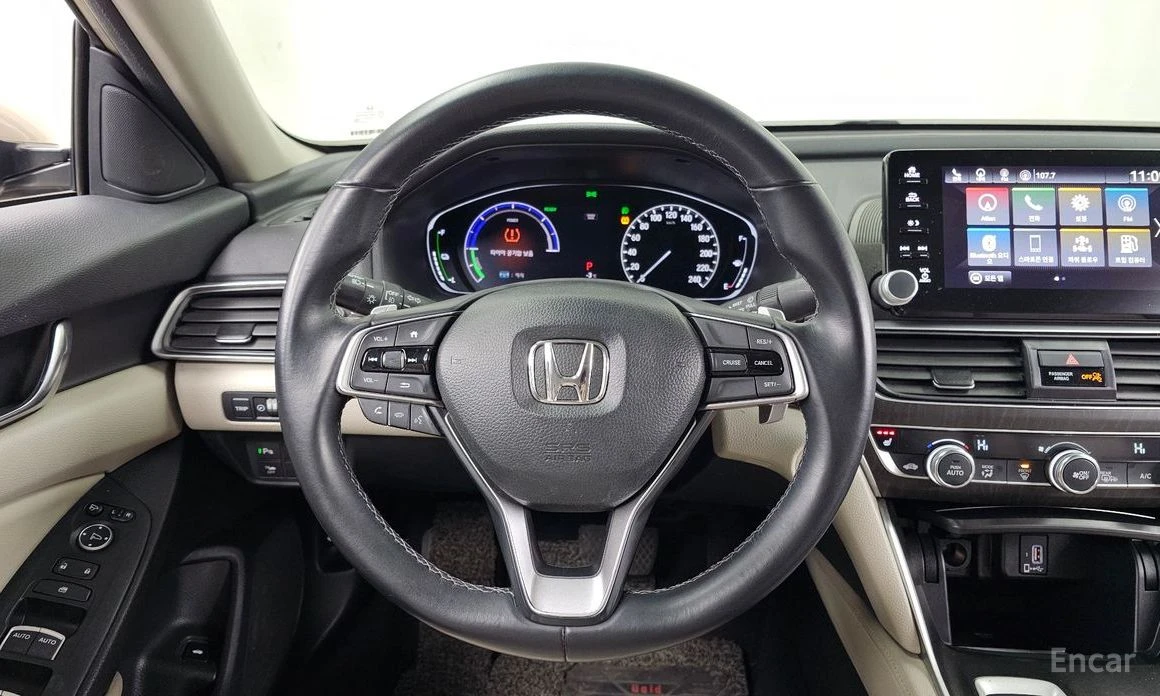 Honda Accord 2.0* HYBRID* ПОДГРЕВ* 360КАМЕРА* LANE* ASSIST* , снимка 8 - Автомобили и джипове - 54196815