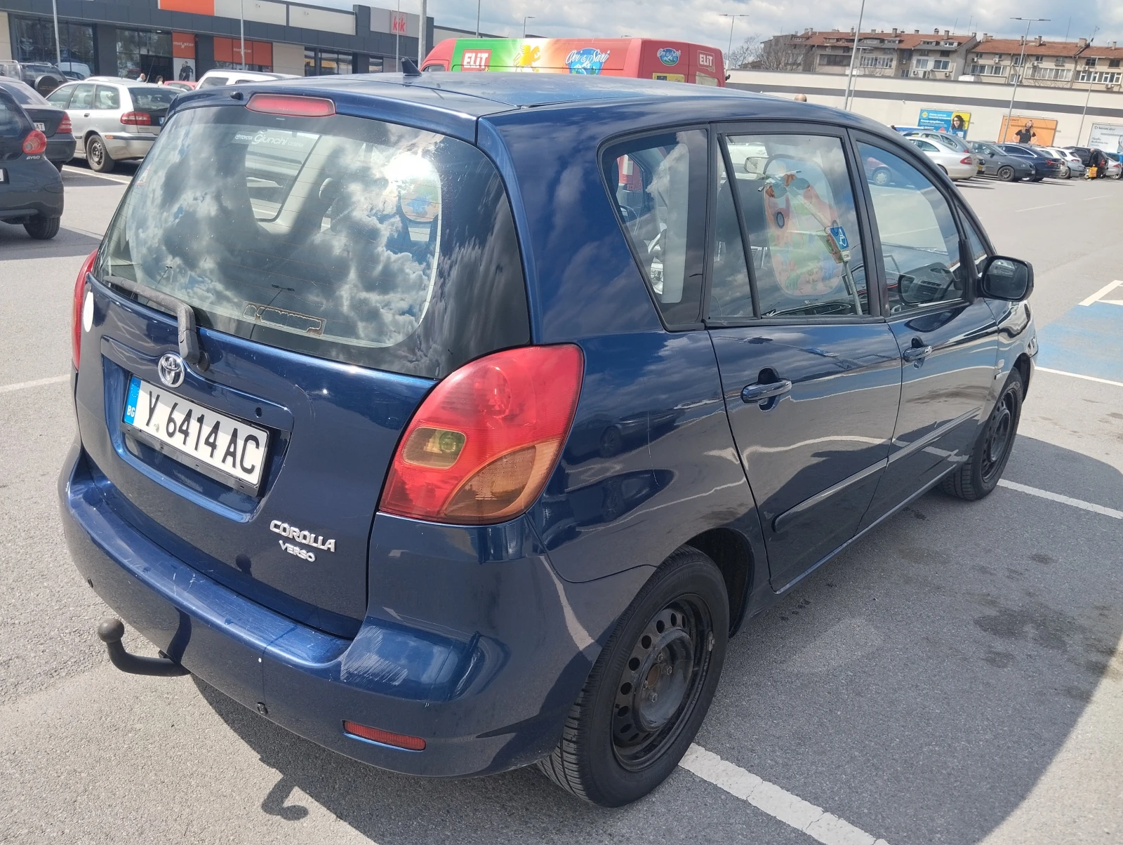 Toyota Corolla verso 2002, снимка 4 - Автомобили и джипове - 54300645