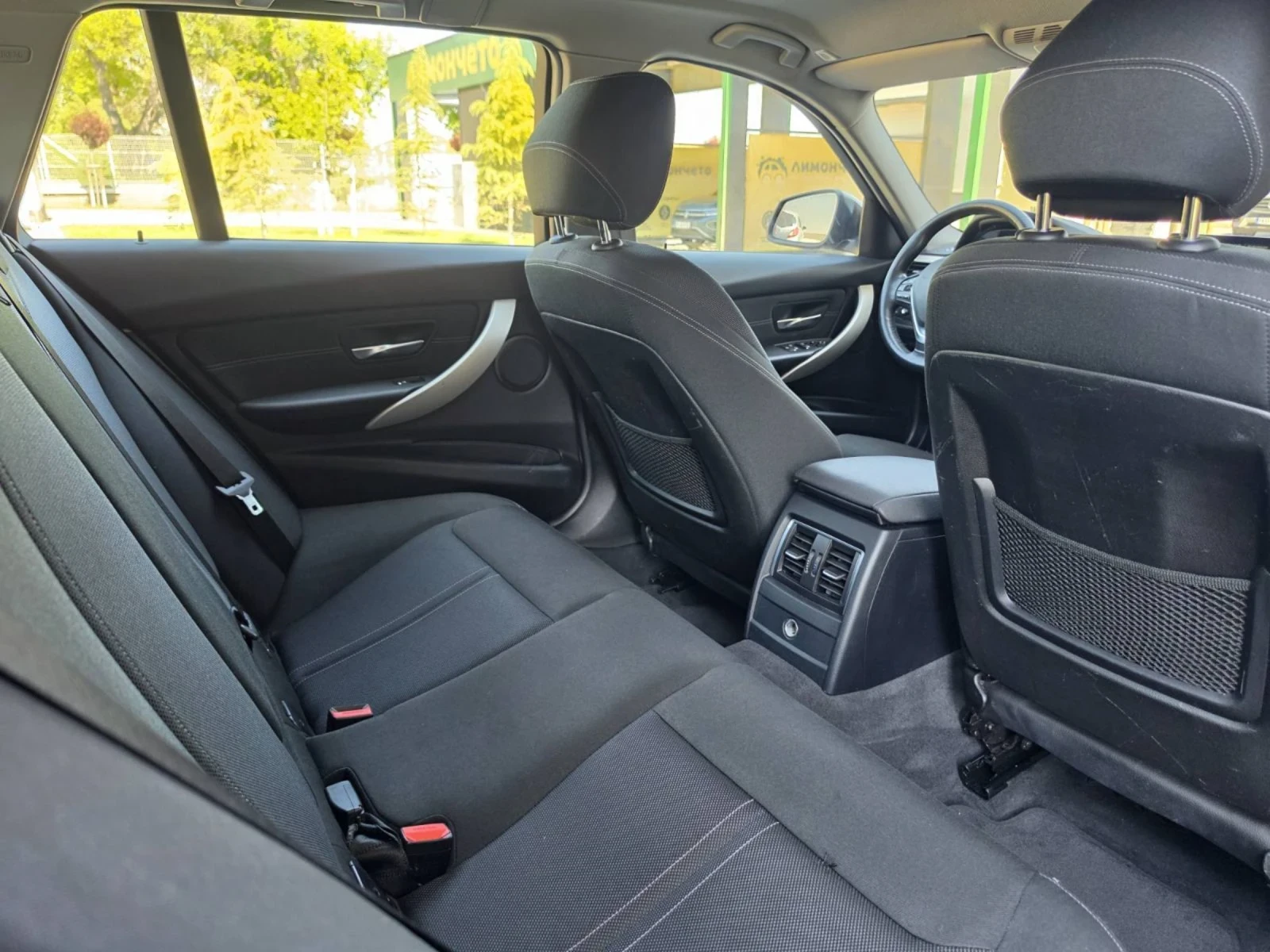 BMW 320 B 47, Автоматик , Белгия , снимка 9 - Автомобили и джипове - 54445258