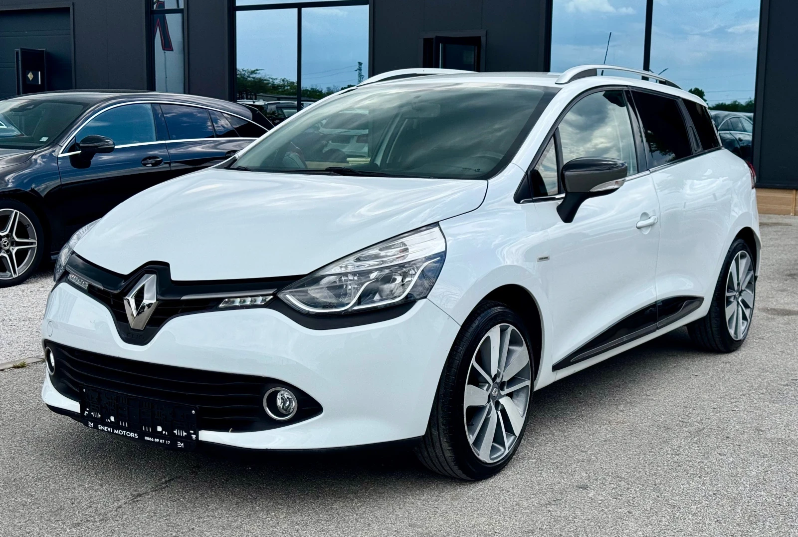 Renault Clio 1.5DCI sporter, снимка 3 - Автомобили и джипове - 54622068