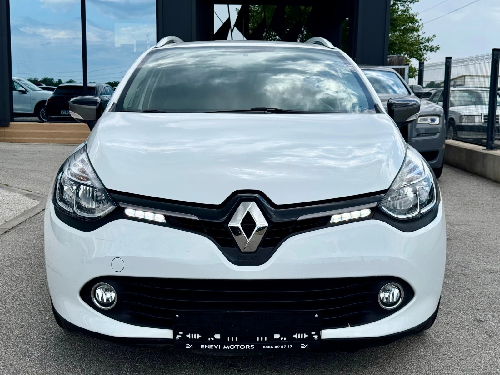 Renault Clio 1.5DCI sporter, снимка 2 - Автомобили и джипове - 54622068