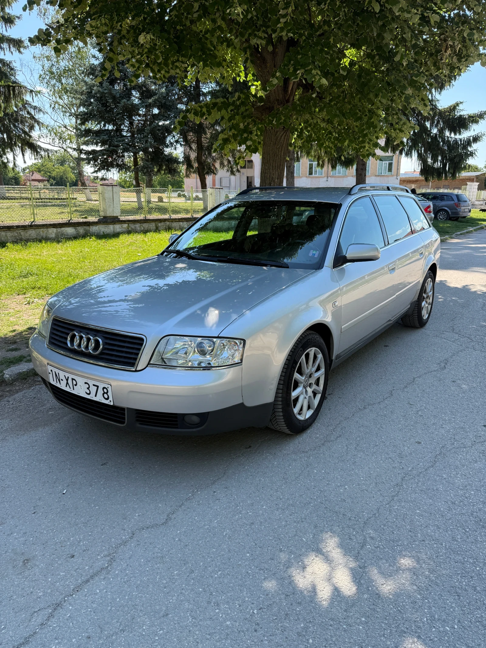 Audi A6 1.9TDI, снимка 6 - Автомобили и джипове - 54870320