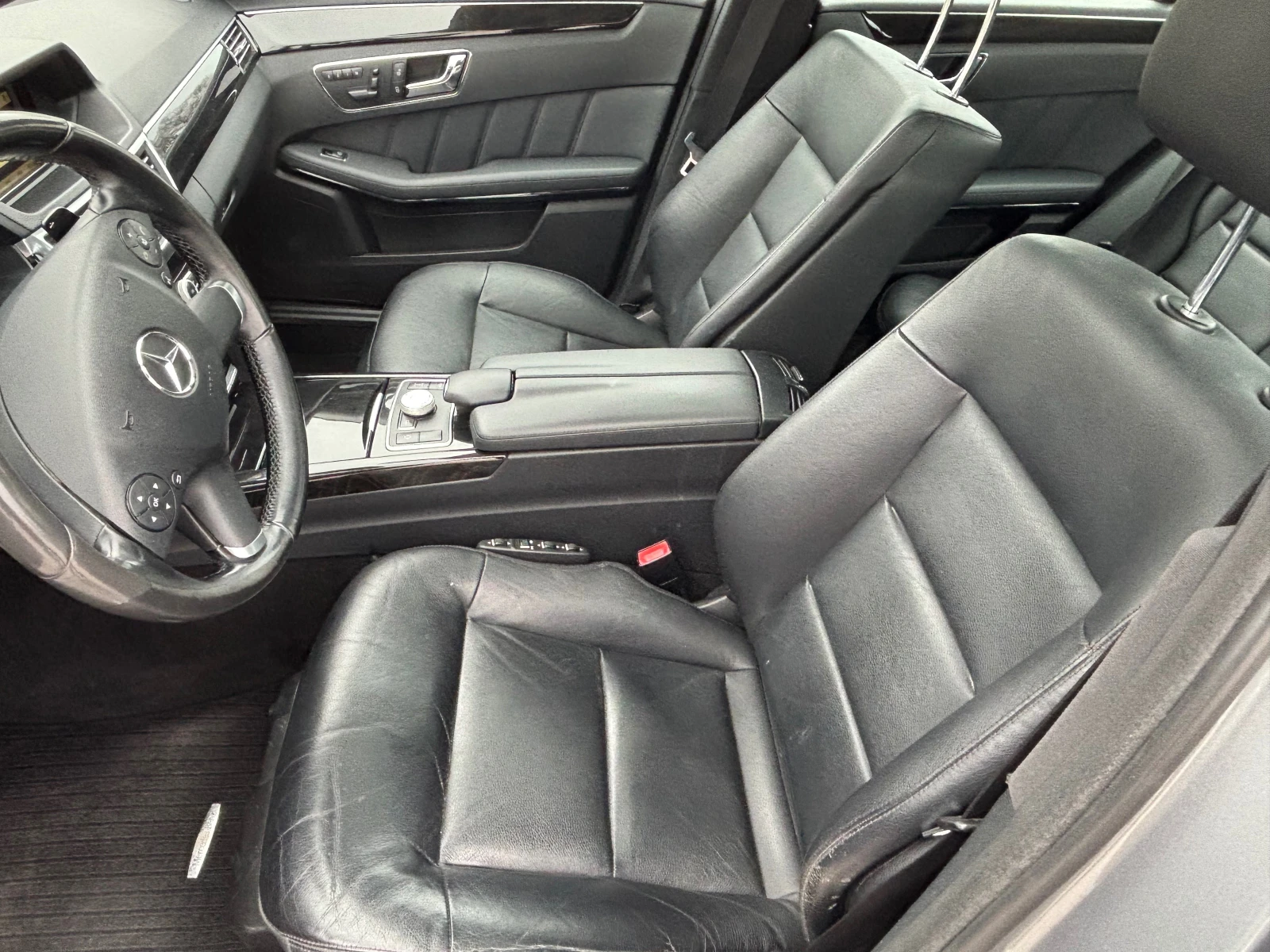 Mercedes-Benz E 350, снимка 10 - Автомобили и джипове - 54902193