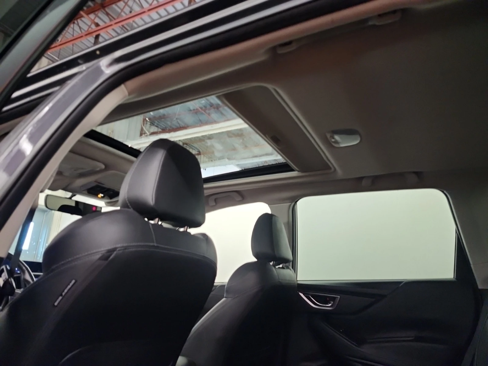Subaru Forester LIMITED, снимка 13 - Автомобили и джипове - 55017894