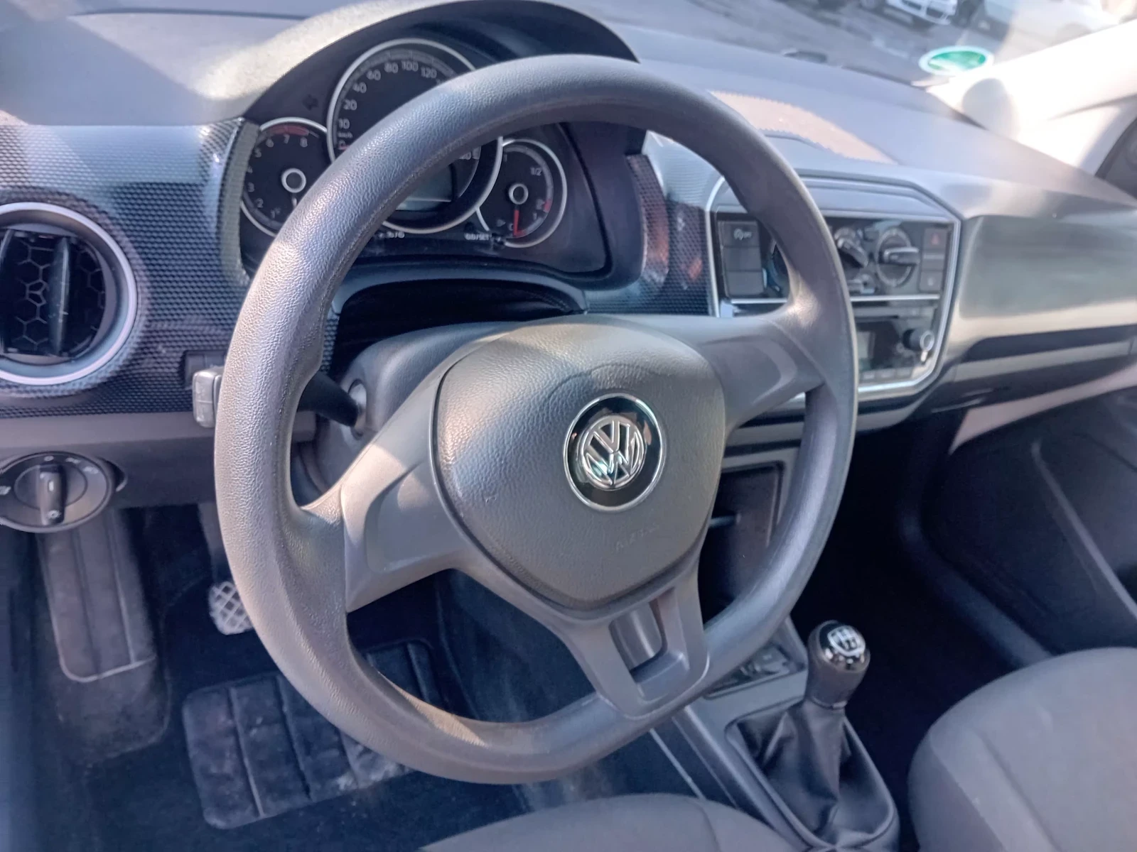 VW Up Метан, снимка 9 - Автомобили и джипове - 56298389