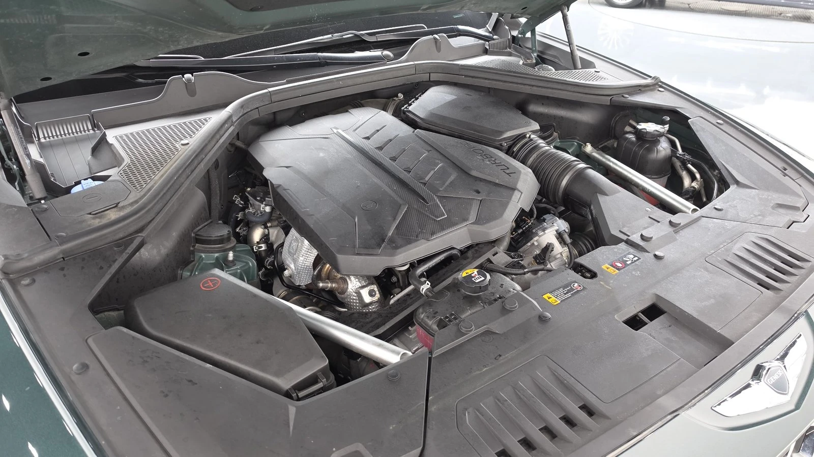 Genesis GV80 3.0d* ЛЮК* 360* ПОДГРЕВ ВОЛАН* ЕЛ. БАГАЖНИК* КРАЙН, снимка 6 - Автомобили и джипове - 55367082