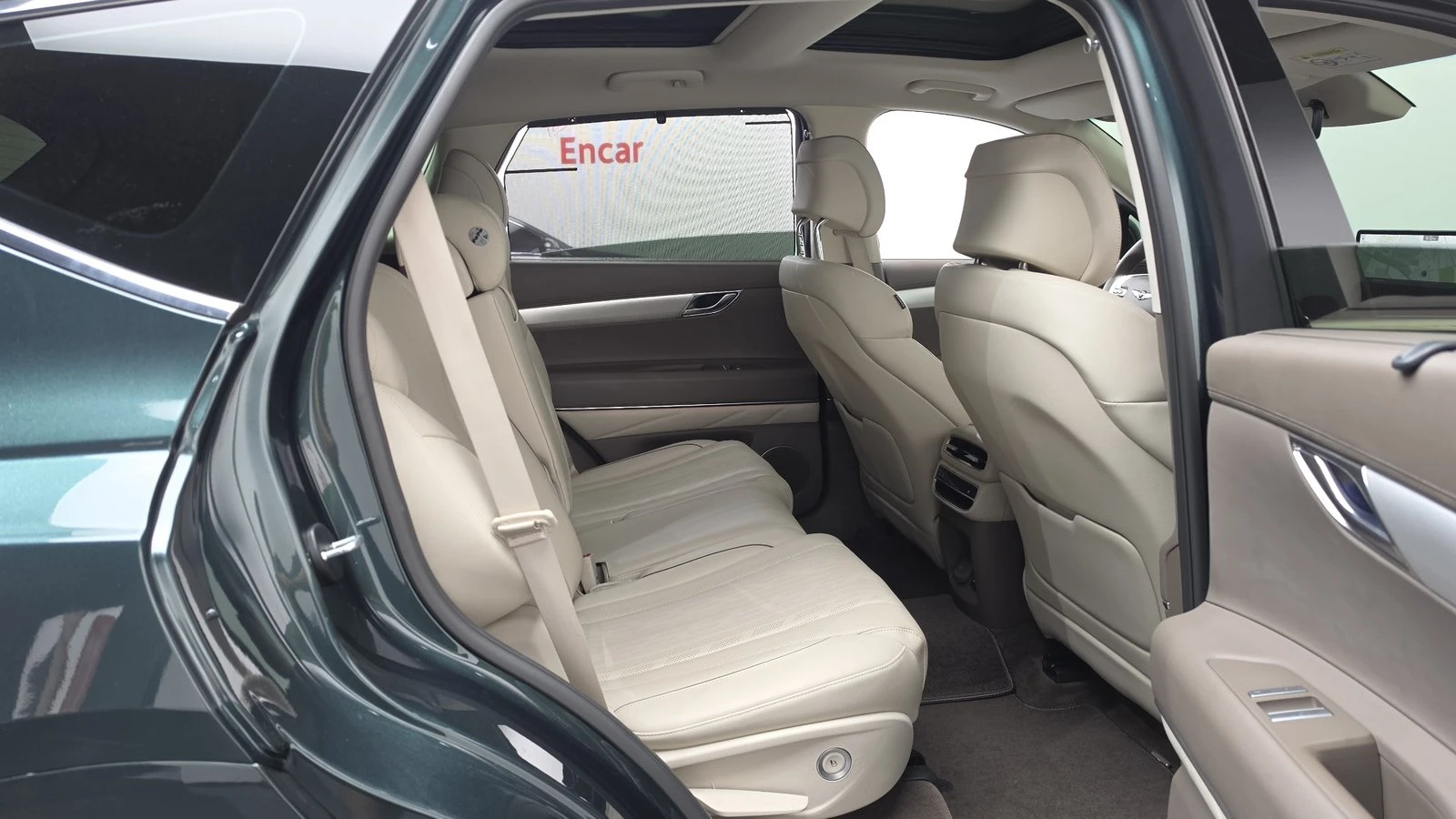Genesis GV80 3.0d* ЛЮК* 360* ПОДГРЕВ ВОЛАН* ЕЛ. БАГАЖНИК* КРАЙН, снимка 11 - Автомобили и джипове - 55367082