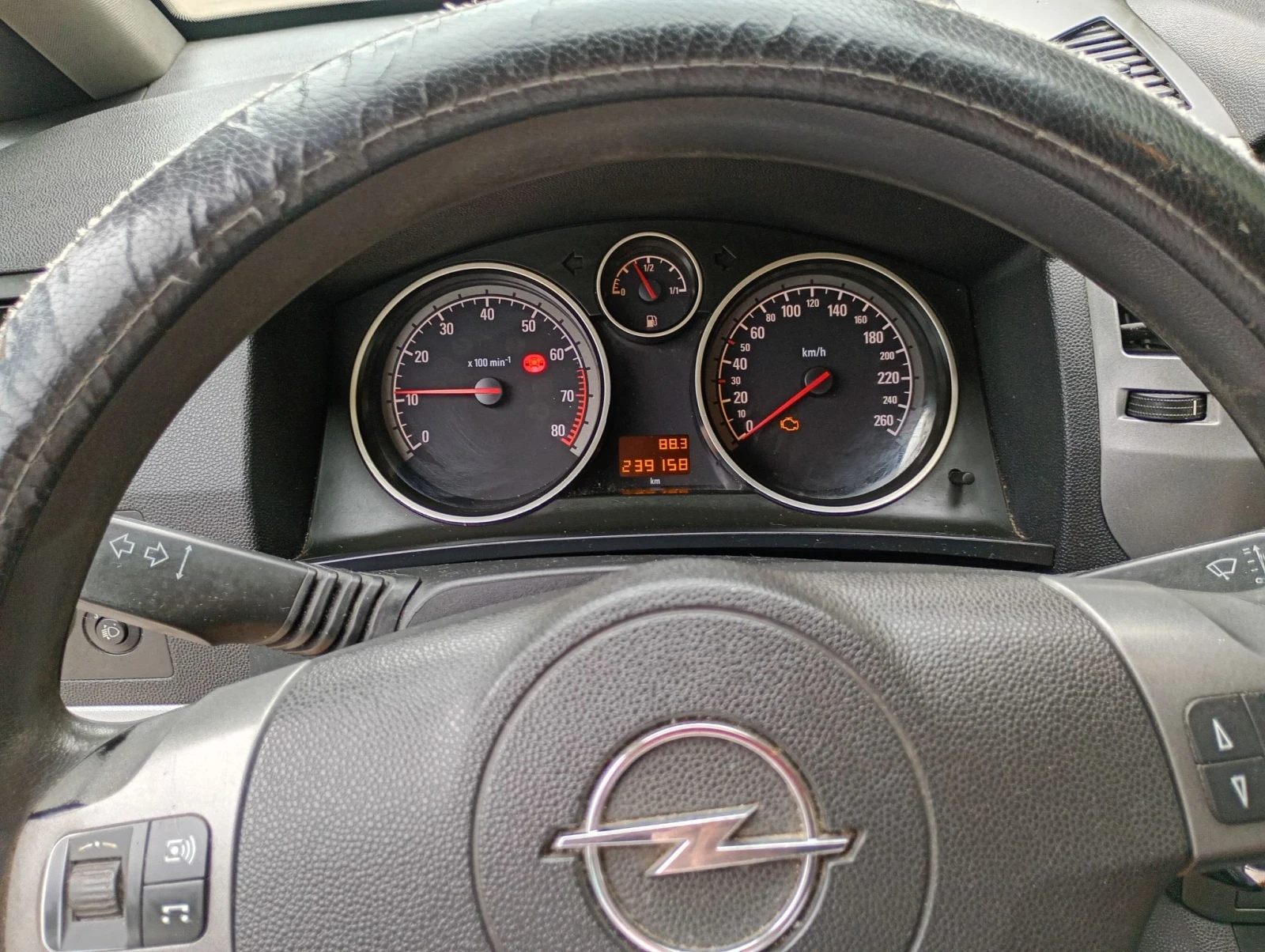 Opel Zafira, снимка 8 - Автомобили и джипове - 55595828