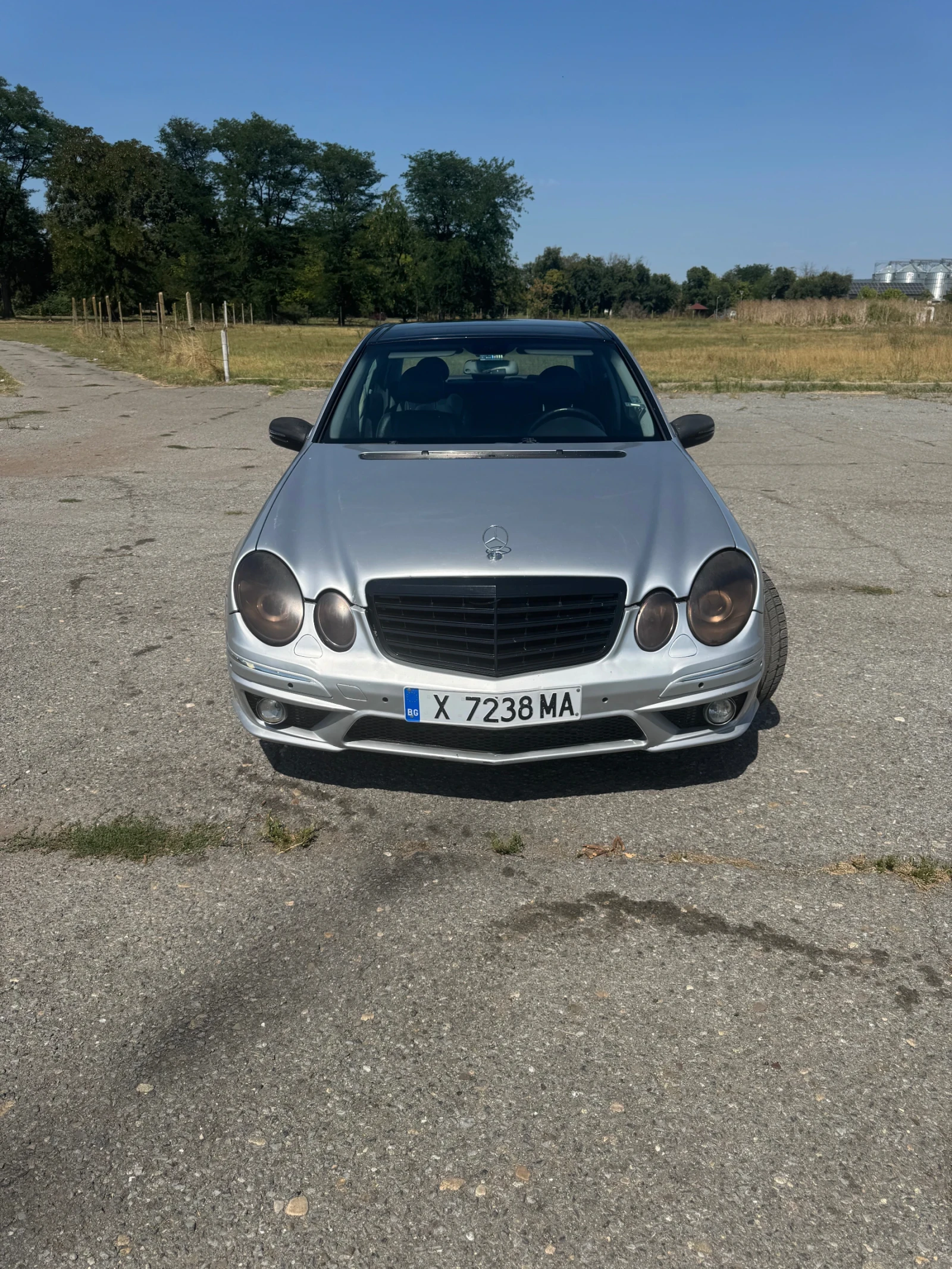 Mercedes-Benz E 270 CDI, снимка 7 - Автомобили и джипове - 55801130