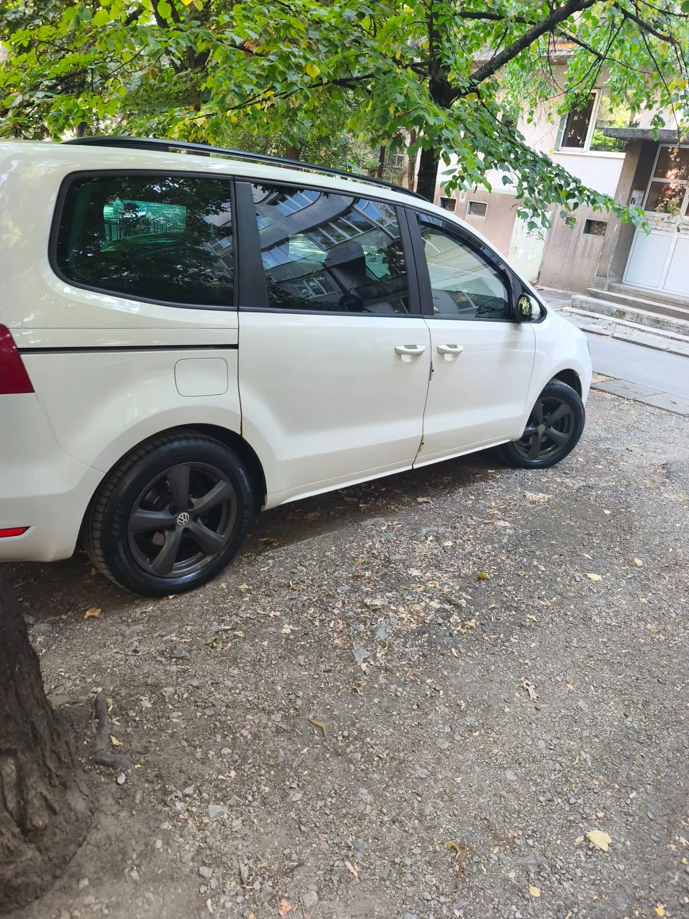VW Sharan, снимка 2 - Автомобили и джипове - 56303120