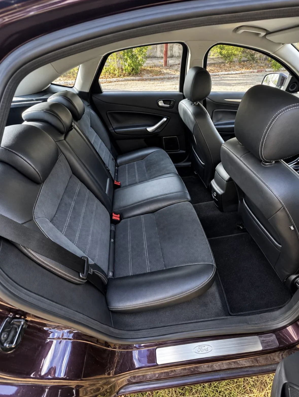 Ford Mondeo 2.0 Titanium , снимка 9 - Автомобили и джипове - 56203886