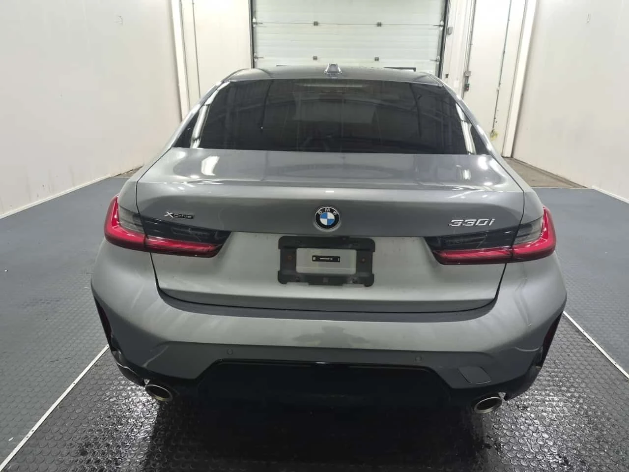 BMW 330 / ���-�� / 2 ����� / 360 ������ / �������� | Mobile.bg � ����������� 4